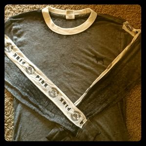 Vs PINK long sleeve tee